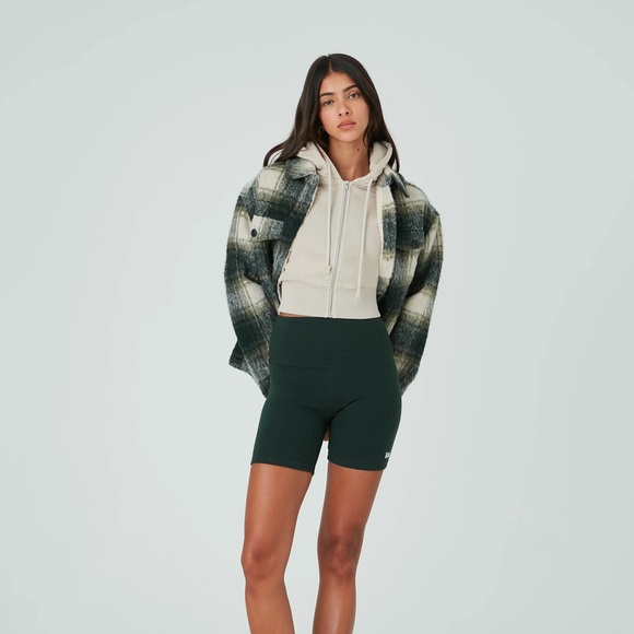 Kith Women Fawn II Shacket in Stadium NWOT - Picture 3 of 8